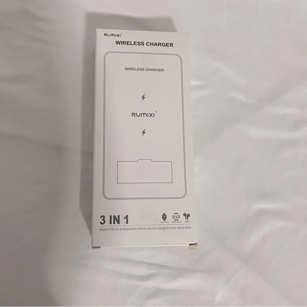 Foldable 3 n 1 Wireless Charger New It Can Charge A Phone, Watch Simultaneously